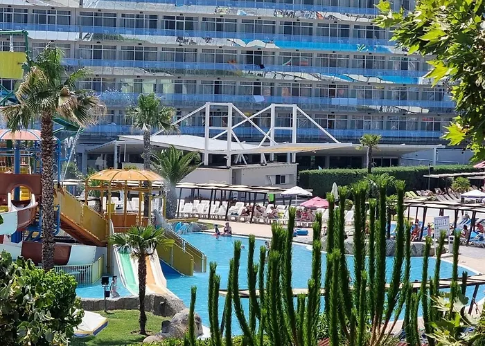 Aquapark 2bd For Family Apartamento Sunny Beach